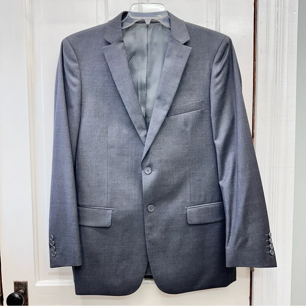 Mantoni Milan Italy grey 100% virgin wool 2 button blazer suit coat mens 42 long